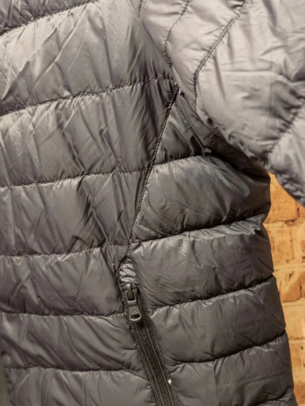 Michael Kors Packable Quilted Puffer Down Jacket w/ Burgundy Lining Size Medium